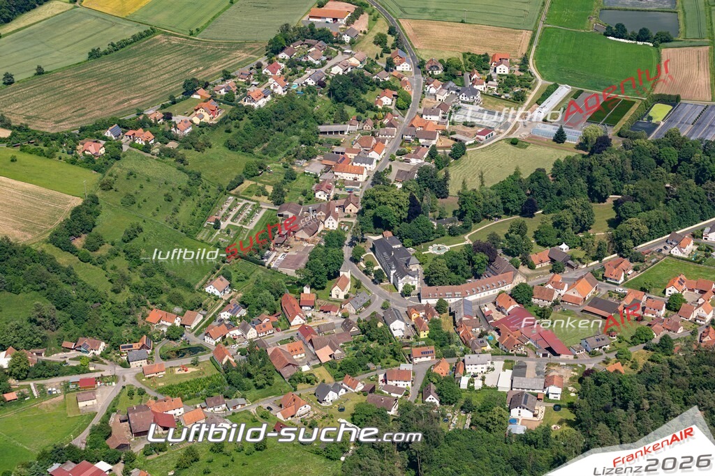 aktuelles Luftbild von Ditterswind  - Luftaufnahme wurde 2019 von https://frankenair.de mittels Flugzeug (keine Drohne) erstellt.