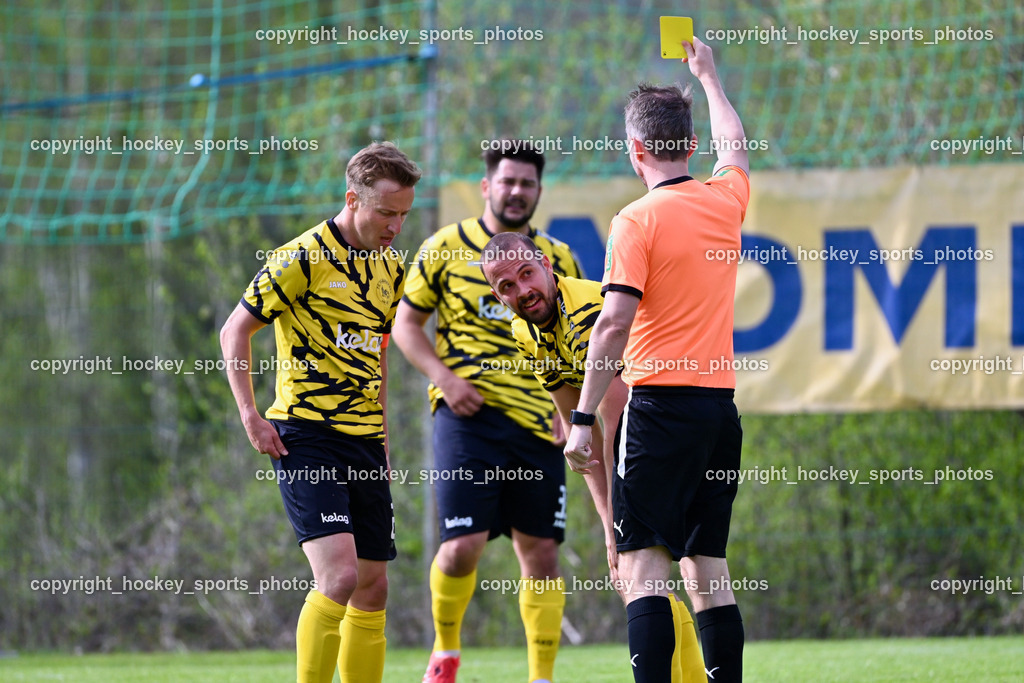 FC Faakersee vs. FC Dölsach | #23 Roman Adunka FC Faakersee, Thomas Wieser Referee, Gelbe Karte, #17 Matteo Scheucher FC Faakersee, FC Faakersee vs. FC Dölsach, FC Faakersee vs. FC Dölsach am 20.04.2025 in Finkenstein (Sportplatz Finkenstein), Austria, (Photo by Bernd Stefan)
