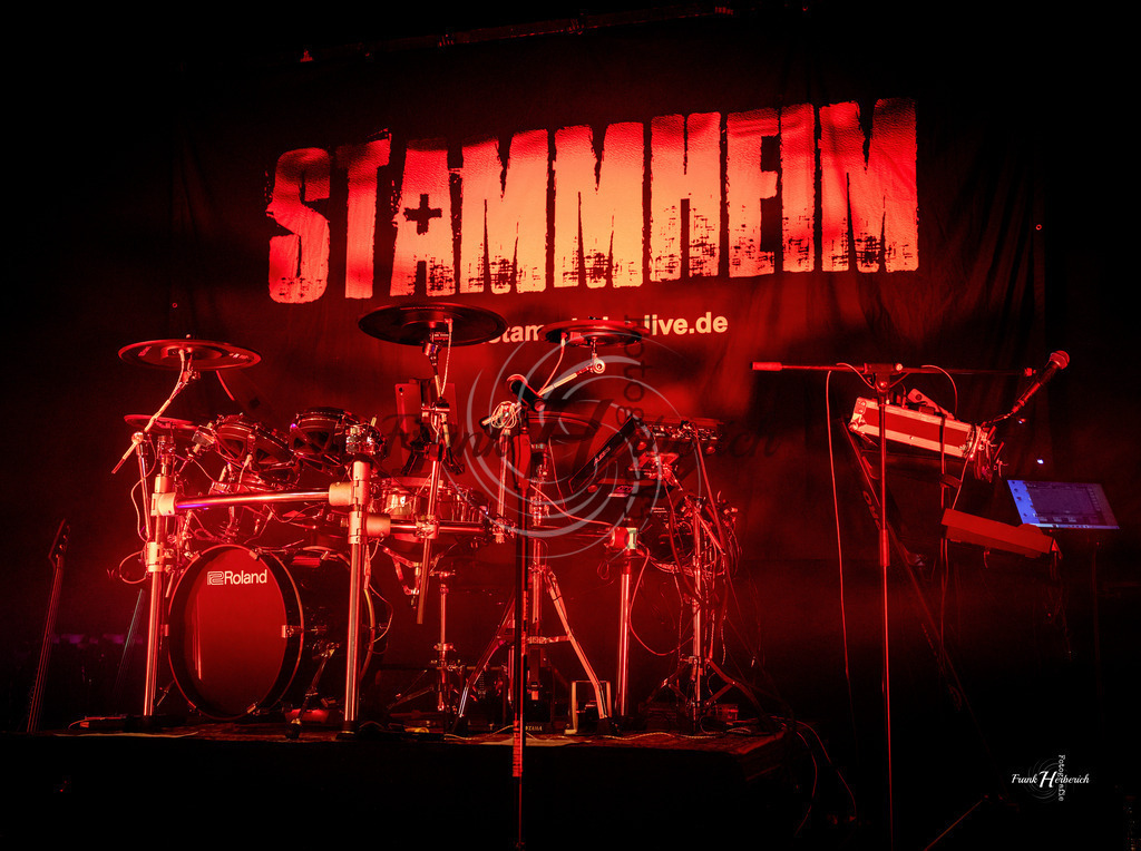 Stammheim "Tribute To Rammstein" Erlenbach 25.04.2026 | Frank Herberich Fotografie, Frank Herberich, Fotografie, Hochzeit, Portrait, St. Peter Ording, Ording, Westerhever, Nordsee, Frank Fotografie, Hardheim,  Odenwald,Walldürn, Band,Eventfotografie - Realisiert mit Pictrs.com