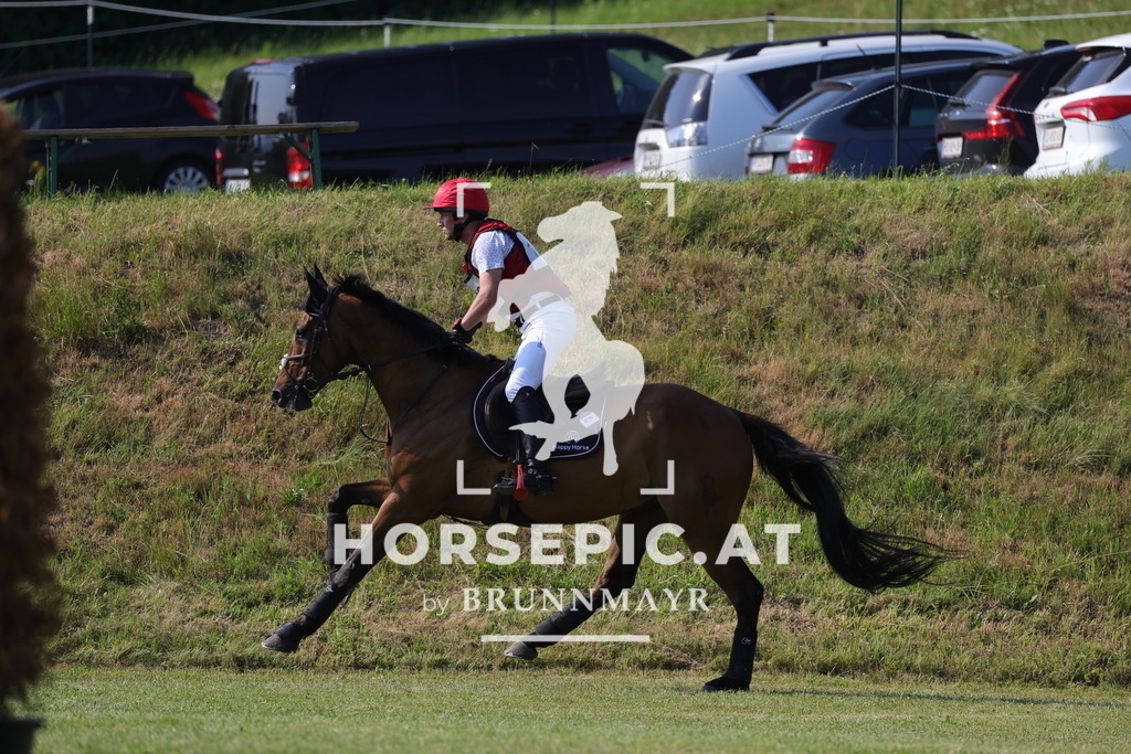 0P6A9270 | Willkommen bei Brunnmayr - Design & Fotografie – Ihrem Spezialisten für Reitturniere und Pferdeveranstaltungen in Oberösterreich, Salzburg und Bayern! Seit über 17 Jahren sind wir leidenschaftlich dabei.