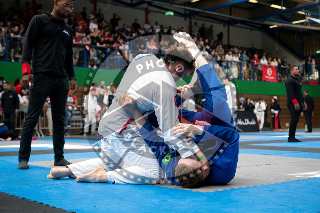 20240908PBB4541 | Athletes compete during the AJP Hamburg competition on September 8, 2024 in Hamburg, northern Germany.