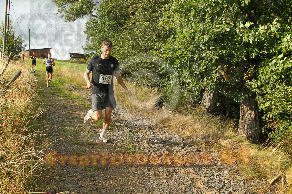 250801_1904_EV4_7975 | Sportfotografie im Rhein-Sieg Kreis, Köln, Bonn, NRW, Rheinland Pfalz, Hessen, etc. Unser Tätigkeitsfeld umfasst den Laufsport vom Volkslauf über den Marathon, Duathlon, Triathon bis zum Ultralauf wie Kölnpfad Ultra oder Schindertrail.