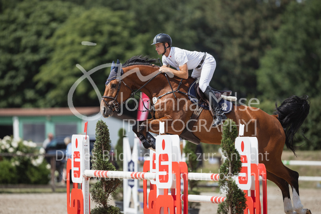 230624_PfSpTa_M2-Spr-930 | Deine schönsten Turniermomente als professionelle Fotos! Entdecke hochwertige Pferdesport-Fotografie im Online-Shop. Jetzt Fotos finden & bestellen!