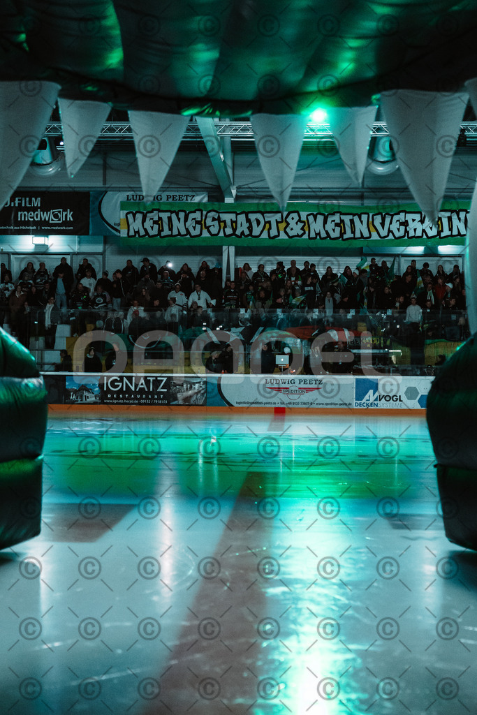 Alligators_vs_Fuessen_26.10.2025-026 | Höchstadt Alligators Fotogalerie: Eishockey-Action aus Franken. Professionelle Spielfotos, Portraits & Stadionbilder zum Download. Jetzt entdecken! - Realisiert mit Pictrs.com