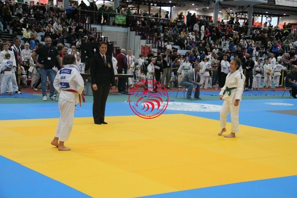 IMG_3122 | Fotos vom Adler Cup - Pictures from Adler Cup

Hier findet Ihr alle Eindrücke und großen Momente der Adler Cup Wochenenden. Here you will find all impressions and great moments of the Adler Cup weekends. - Realisiert mit Pictrs.com