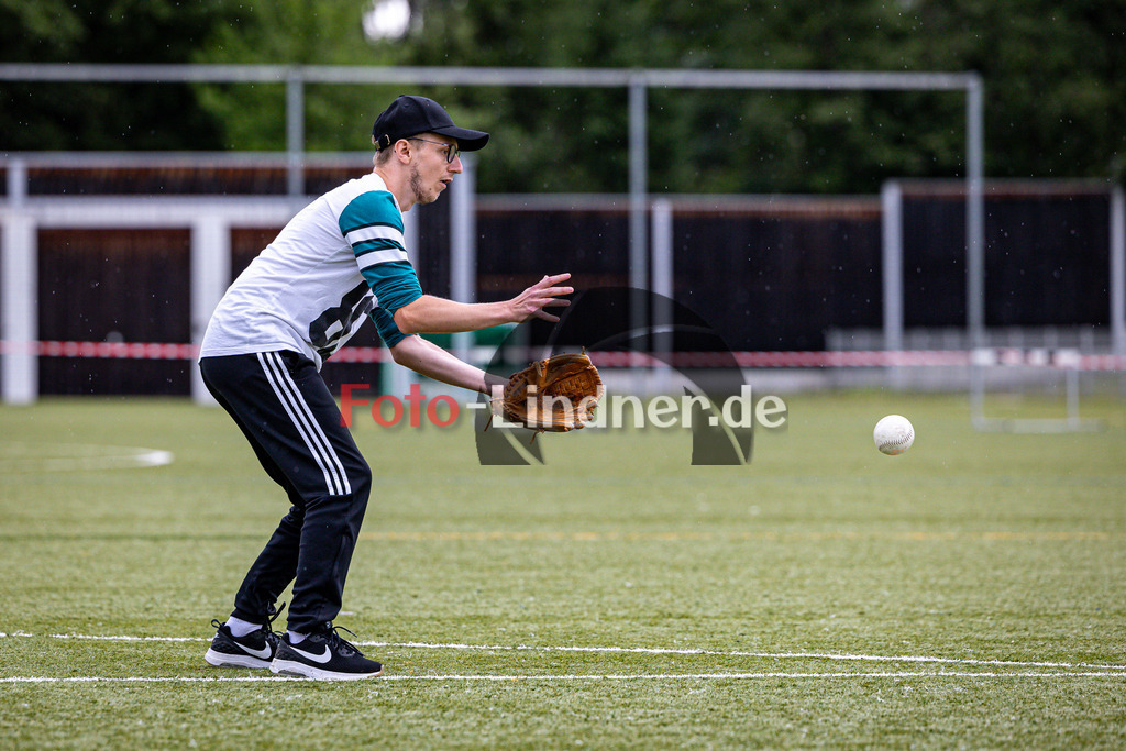 Stadtmeisterschaft Baseball Penzberg | Stadtmeisterschaft Baseball Penzberg, Stadtmeisterschaft Baseball Penzberg, 20240615,,2024-06-15 in Penzberg (Nonnenwaldstadion)Copyright: WolfgangxLindner www.foto-lindner.de