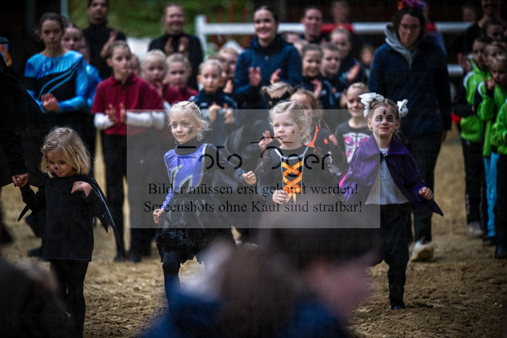 DOS_0168 | Entdecke hochwertige Reitturnierfotos von Foto Oger. Professionell, emotional und authentisch – jetzt Lieblingsmomente im Shop bestellen.Deutschlandweite Turnierfotografie. - Realisiert mit Pictrs.com