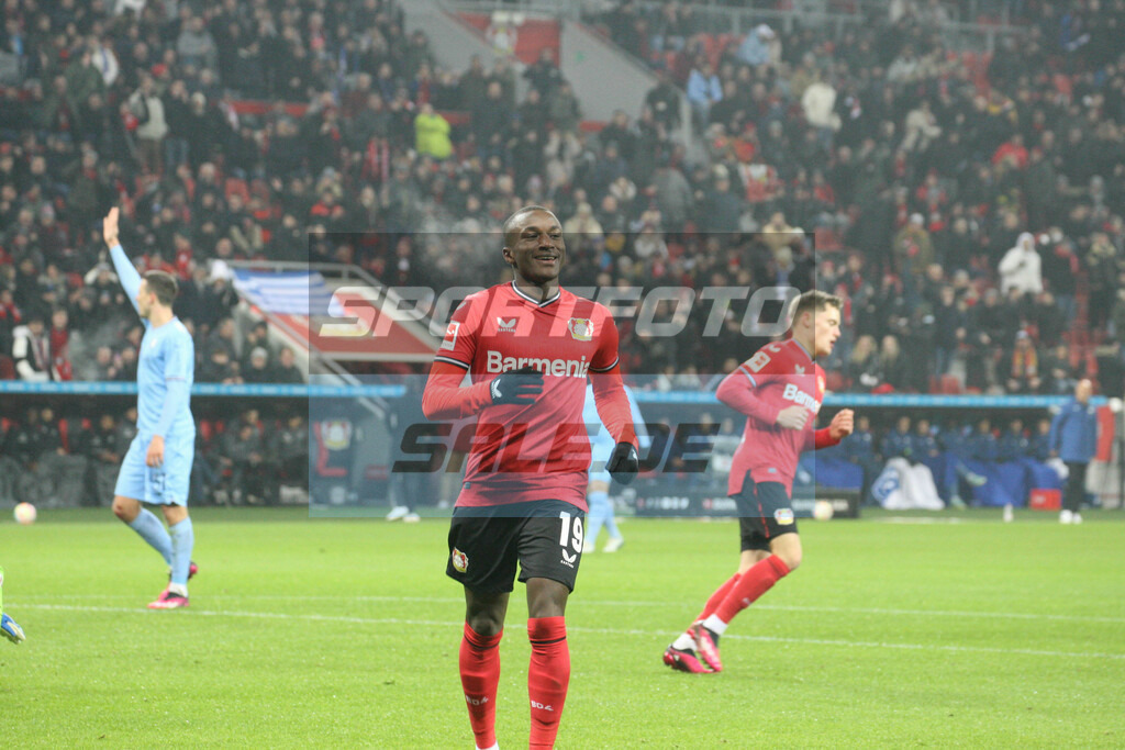 Bayer 04 Leverkusen - VFL Bochum 1848 | Moussa Diaby - © Sportfoto-Sale (MK - Realisiert mit Pictrs.com