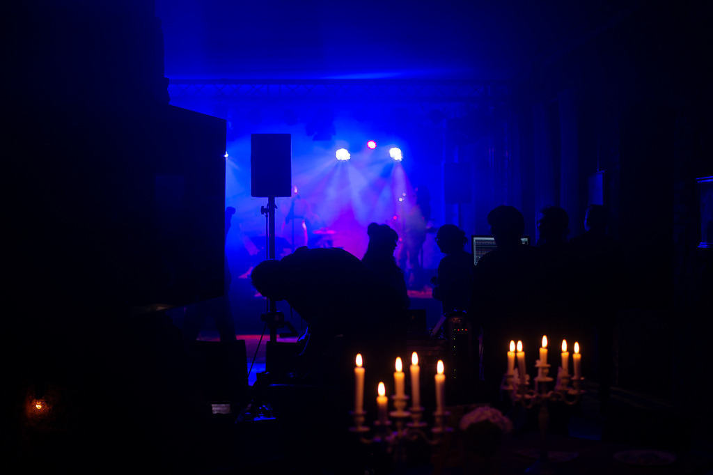 Disco Lounge im Forte Belvedere Leisnig | Disco Lounge mit Helena Forster meets Klazz Brothers im Forte Belvedere Leisnig zum Festival Hallo Leisnig 2022. - Realisiert mit Pictrs.com