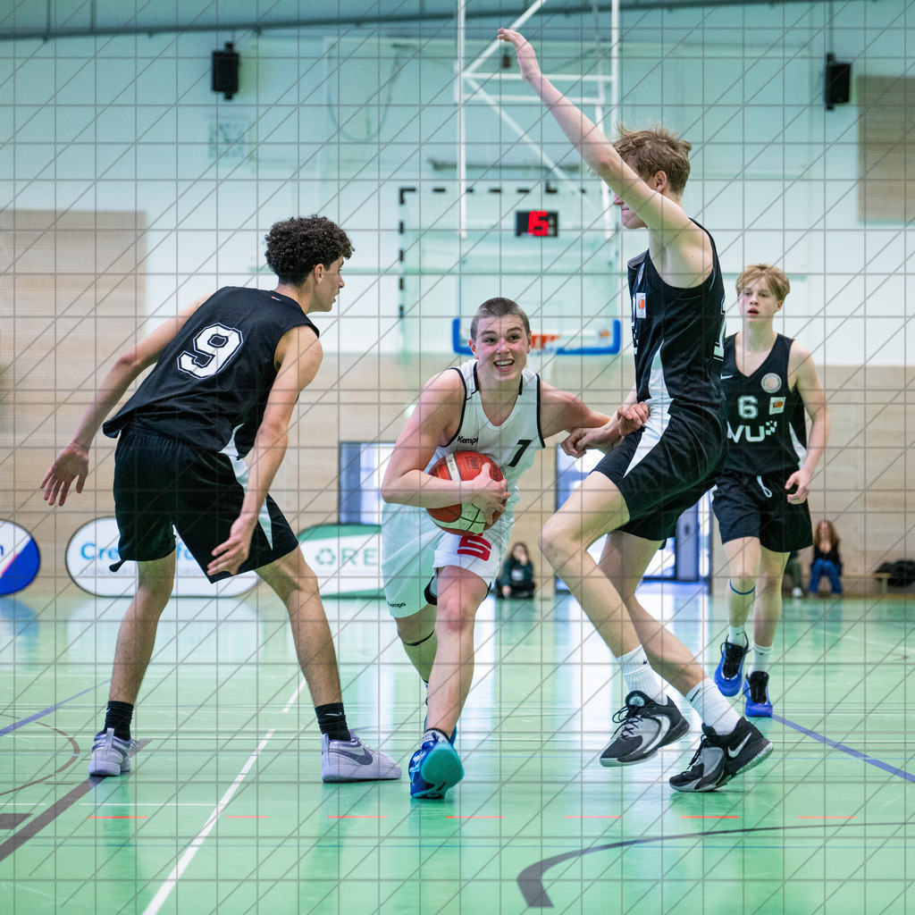 JBBL 24/25 | 12.01.2025 | Charisma Young Bulls vs. Northwestern Basketball Academy | JBBL 24/25 | 12.01.2025 | Charisma Young Bulls vs. Northwestern Basketball Academy - - - - - CREDIT, www.bullenfotos.de, Martin König, Hörner Weg 40, D-49078 Osnabrück, +4917663732967, Nutzung und Weitergabe nur zu den vereinbarten Zwecken. Presseanfragen an Urheber. Alle Rechte beim Urheber. - - - - - - Realisiert mit Pictrs.com