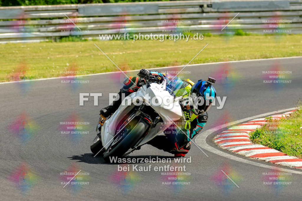 _OTO2605 | Hier findet Ihr Bilder von Touristenfahrten auf der Nürburgring Nordschleife oder von anderen Veranstaltungen die ich besucht habe. Viel Spass beim Durch Schauen 