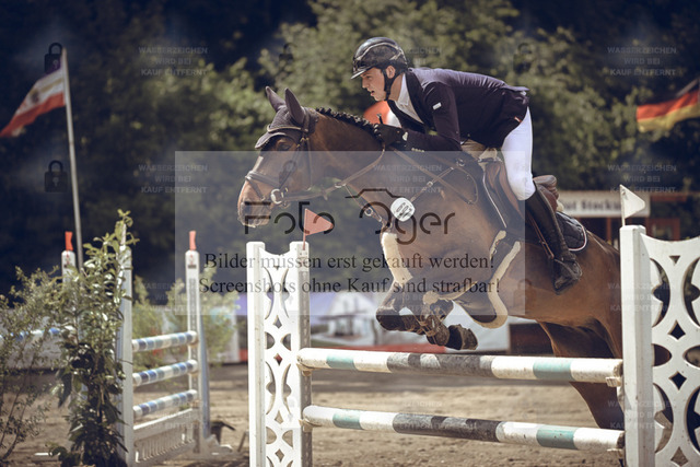 20240530-DOS_1713 | Entdecke hochwertige Reitturnierfotos von Foto Oger. Professionell, emotional und authentisch – jetzt Lieblingsmomente im Shop bestellen. - Realized with Pictrs.com