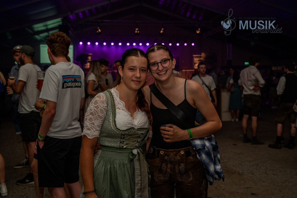 DSC_3568 | "Fussifoto.com – Ihr Ansprechpartner für hochwertige Fotografie! Entdecken Sie kreative Bilder und professionelle Dienstleistungen. Kontaktieren Sie uns für Ihre Projekte!"