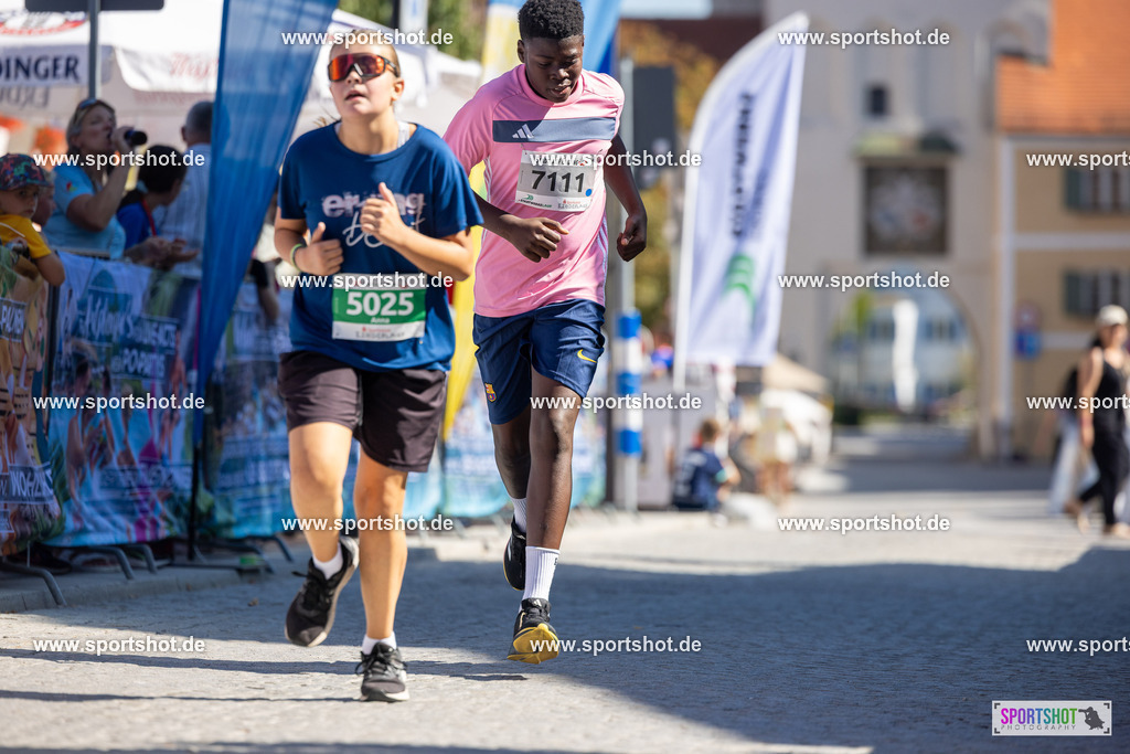 VJ__3686 | Stadtlauf Erding 2025 #stadtlauferding #erdingstadtlauf #stadtlauf_erding #laufmotivation #trisporterding #yourpictrs #sportshot_your_pictrs