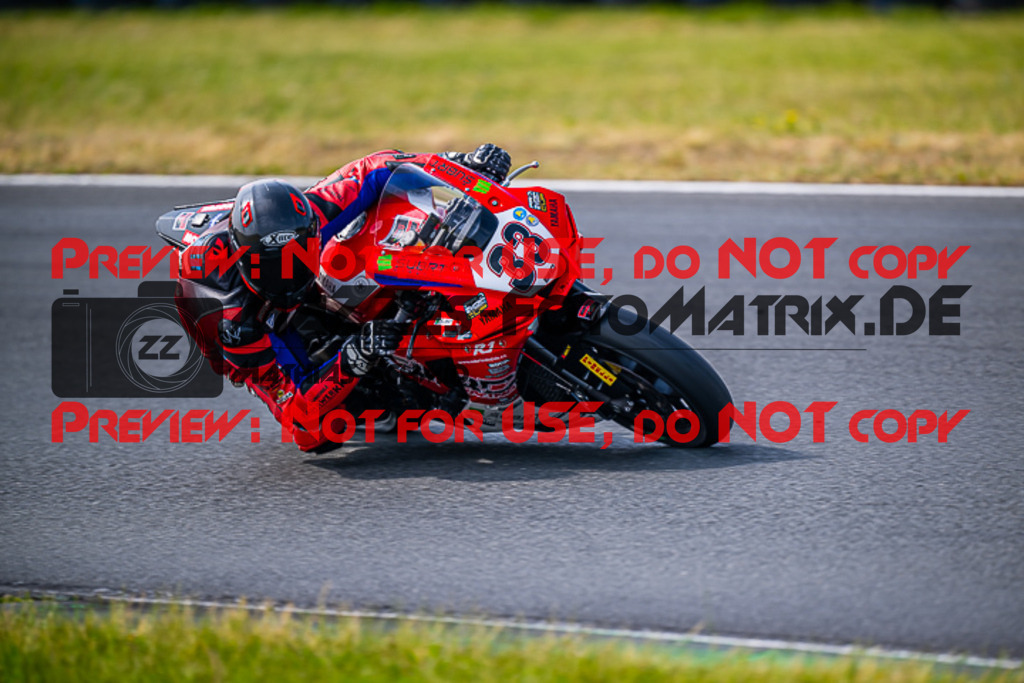 MaZZes_FotoMatrix_220520_1971 | Fotograf Mathias Schmid
Sportfotograf,
Eventfotograf,
Hochzeitsfotograf,
Portraitfotograf