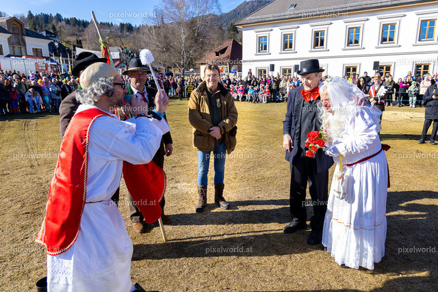 Bärentreiben in Steuerberg | Bildershop von pixelworld.at - Realisiert mit Pictrs.com