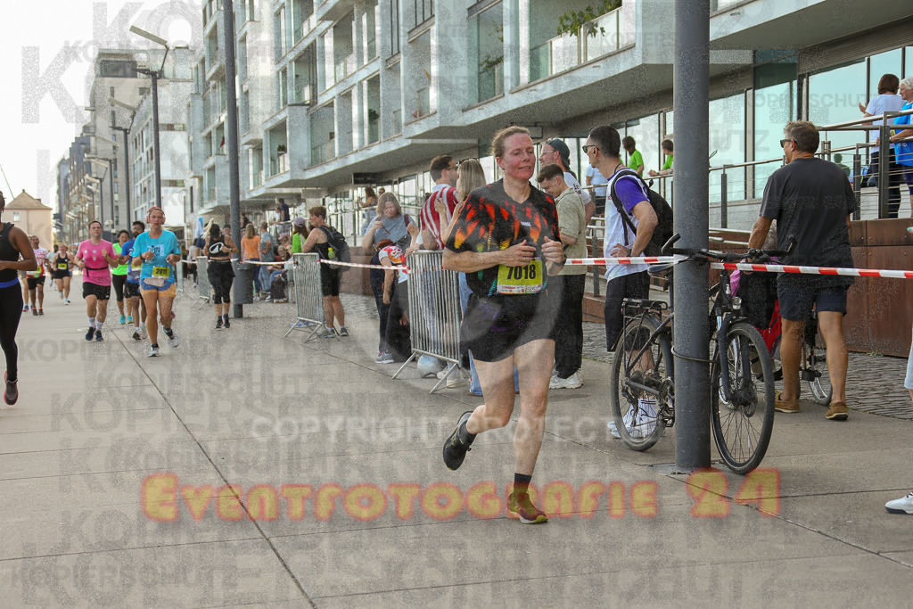 250920_1452_EX1_7965 | Sportfotografie im Rhein-Sieg Kreis, Köln, Bonn, NRW, Rheinland Pfalz, Hessen, etc. Unser Tätigkeitsfeld umfasst den Laufsport vom Volkslauf über den Marathon, Duathlon, Triathon bis zum Ultralauf wie Kölnpfad Ultra oder Schindertrail.