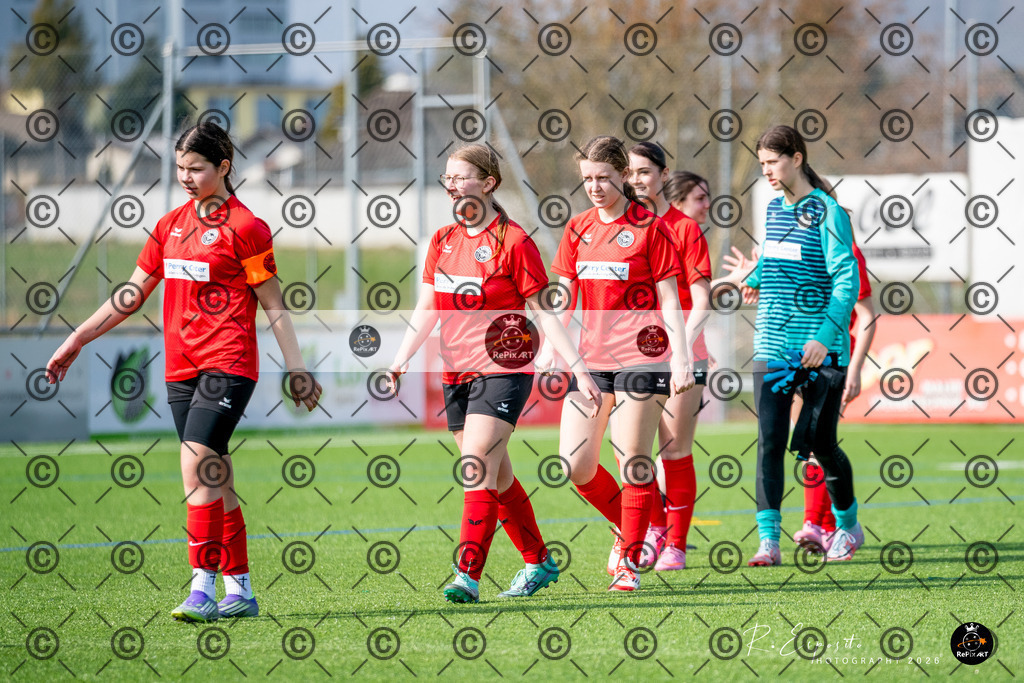 20260308_FCR_FF-17 vs FCRohr_FF17_042-495 | Sport und Naturfotografie von Roberto Esposito zeigt echte Momente Bewegung und die Schönheit der Natur. Ausdrucksstarke Bilder schaffen Emotionen.