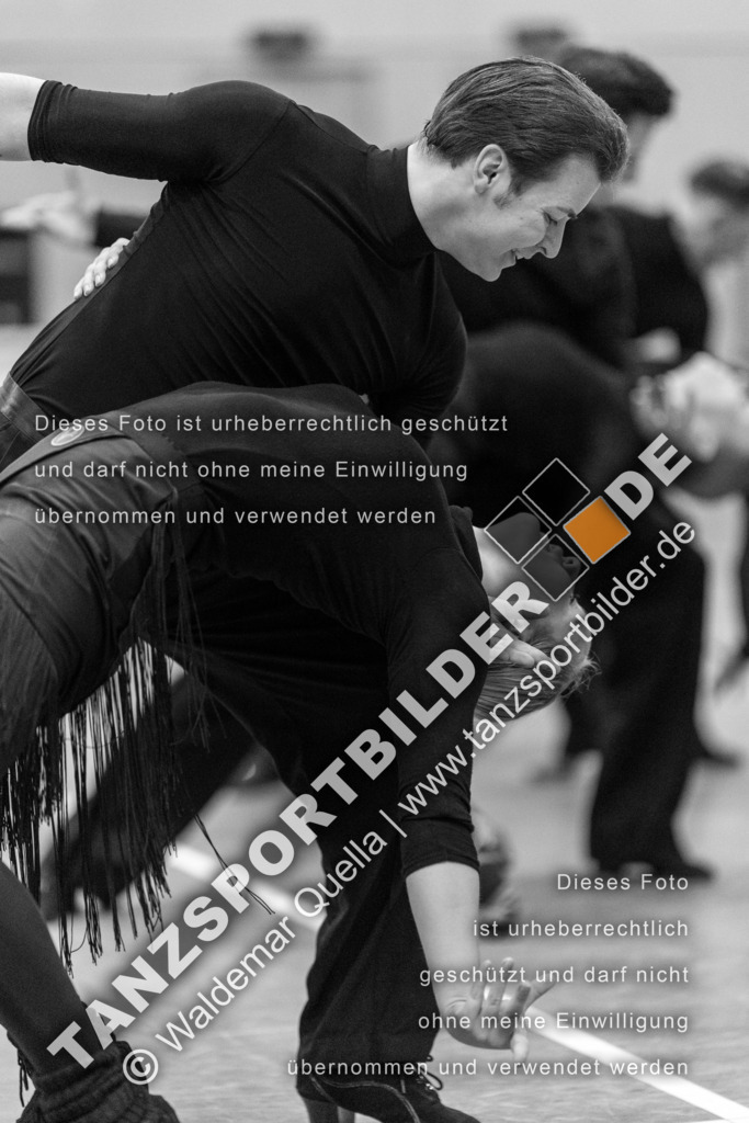 20231020-01232 | Hier finden Sie Tanz Bilder vom Latein und Standard Formationen tanzen. Sportbilder vom Tanzsport. Schöne Fotos und von Weltmeisterschaft, Europameisterschaft, Bundesliga, Regionalliga, Oberliga und Landesliga sowie von GOC Stuttgart, DanceComp, WM Bremen
