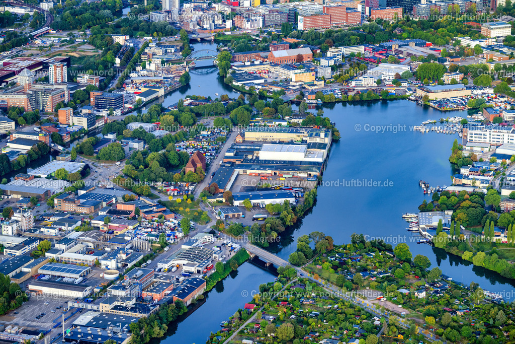 Hamburg_Rothenburgsort_Bullenhuser_Damm_ELS_5147200925 | HAMBURG 20.09.2025 Industrie- und Gewerbegebiet " Großmannstraße " an der Straße Bullenhuser Damm in Hamburg, Deutschland. // Industrial and commercial area " Grossmannstrasse " on street Bullenhuser Damm in Hamburg, Germany. Foto: Martin Elsen