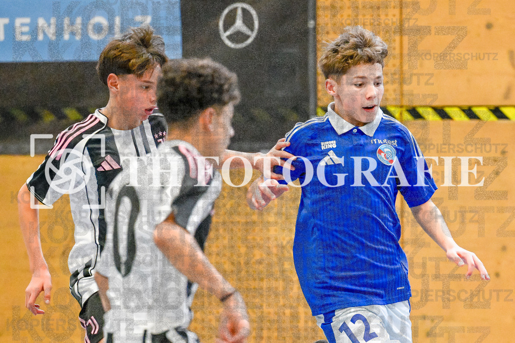 GER, Juventus - RC Strasbourg, Fussball, U14 Hallenturnier, PS-Immo-Cup 2026, 18.01.2026 | Juve, RC Strasbourg