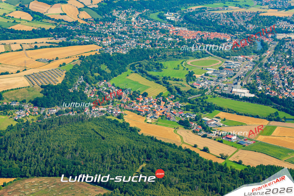 Obermelsungen Melsungen Bild- Das Luftbild wurde 2025 vom UL-Flugzeug heraus erstellt ( keine Drohne bzw. Drohnenaufnahme ) - Hochauflösende Luftaufnahme -Nicht vergleichbar mit Google Maps oder Satelittenbilder- Die Geschenkidee !Mit Lizenz und Bildrechte bestellbar - CC