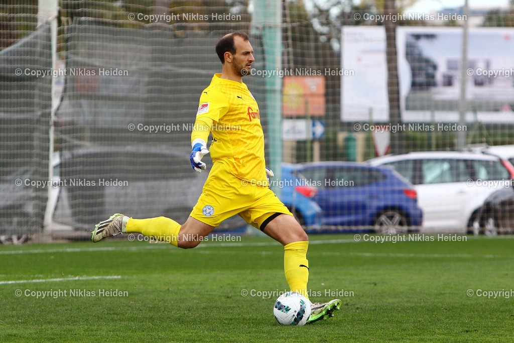 NH_HolsteinKiel_VVStTruiden_Testspiel_09012024 | #31 Marcel Engelhardt (Holstein Kiel)

Testspiel I Trainingslager Spanien I 09.01.2024