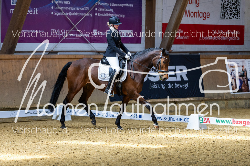 Sth-LPO25-DrR-L-270 | MomenTaufnahmen Pferdesportfotos