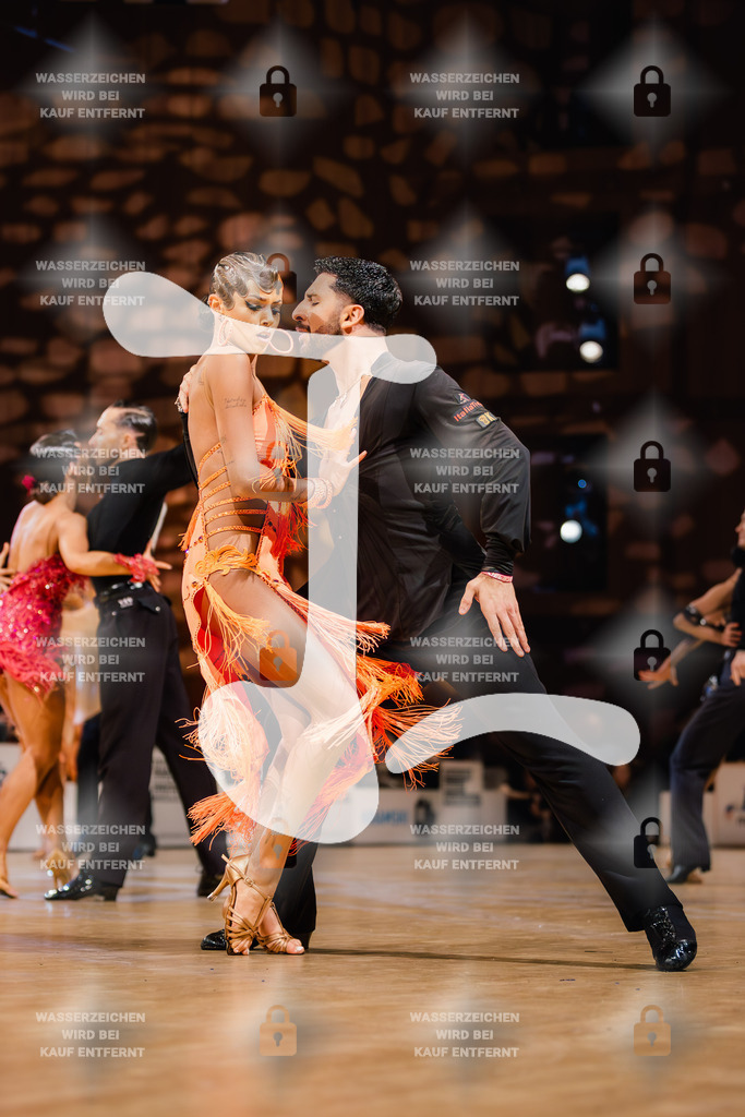 Goldstadtpokal 2025 - WDSF World Open Latin 12th (45) Alessandro Tenore _ Alice Parisini (Georgia)-2025-01-25-7816 | Webshop for digital downloads and prints of dance sport, event & show photographer Julian Link - Realisiert mit Pictrs.com