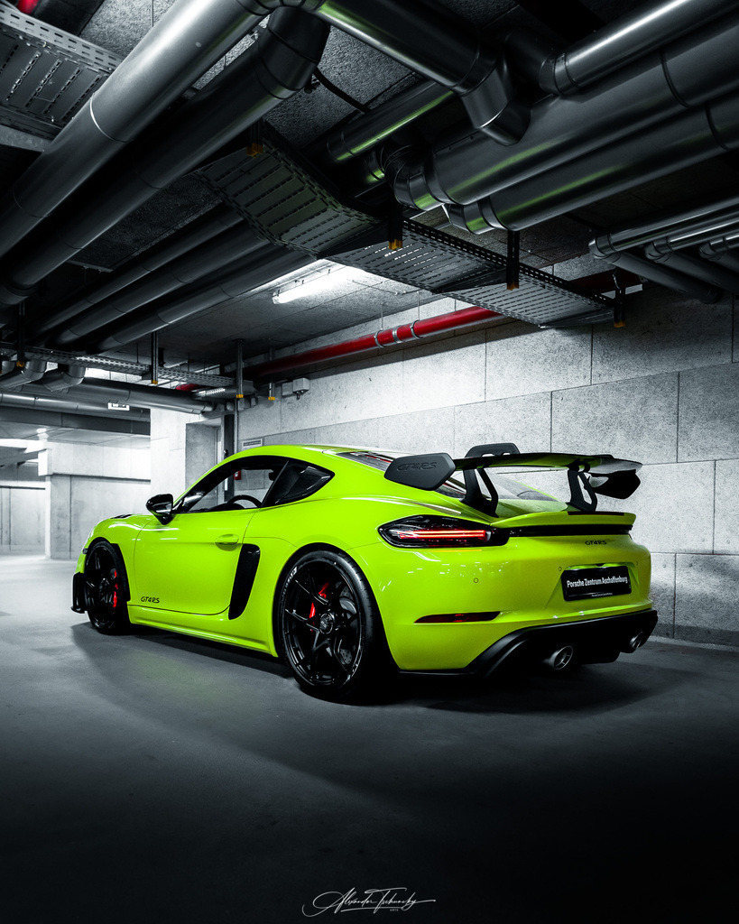 718 Cayman GT4 RS_R6A5546 | Entdecken Sie die faszinierende Welt von Alexander Tschuncky Arts: Kreative Fotografie, atemberaubende Automobilkunst und hochwertiger Bilderdruck. Lassen Sie sich inspirieren! - Realisiert mit Pictrs.com