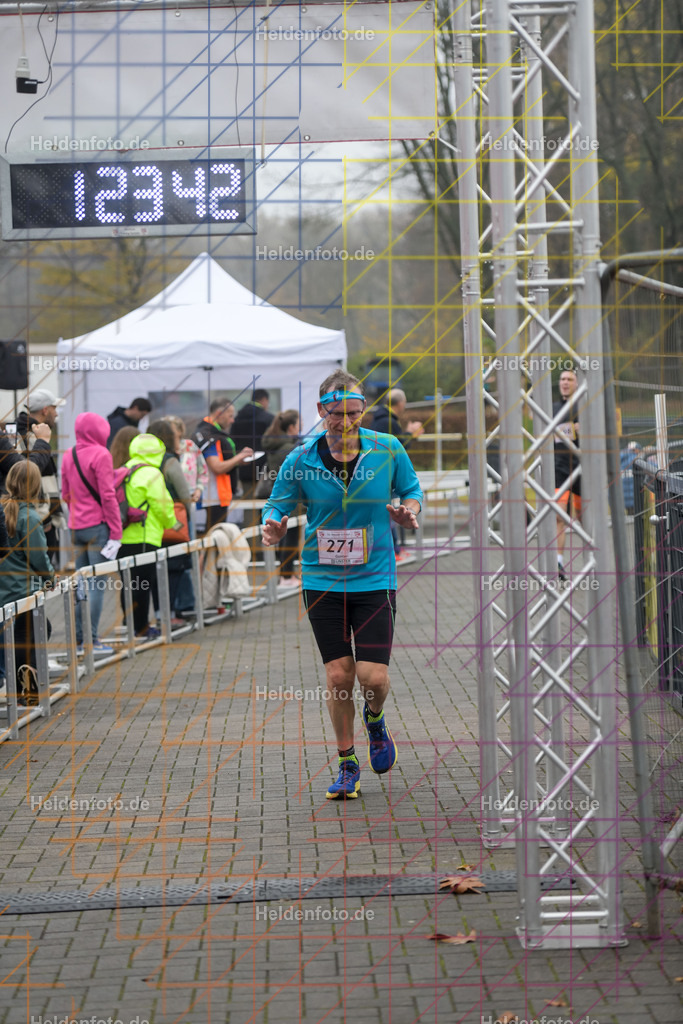 Neusser Erftlauf 2025  | 15km Neusser Erftlauf 2025 Foto: Heldenfoto.de