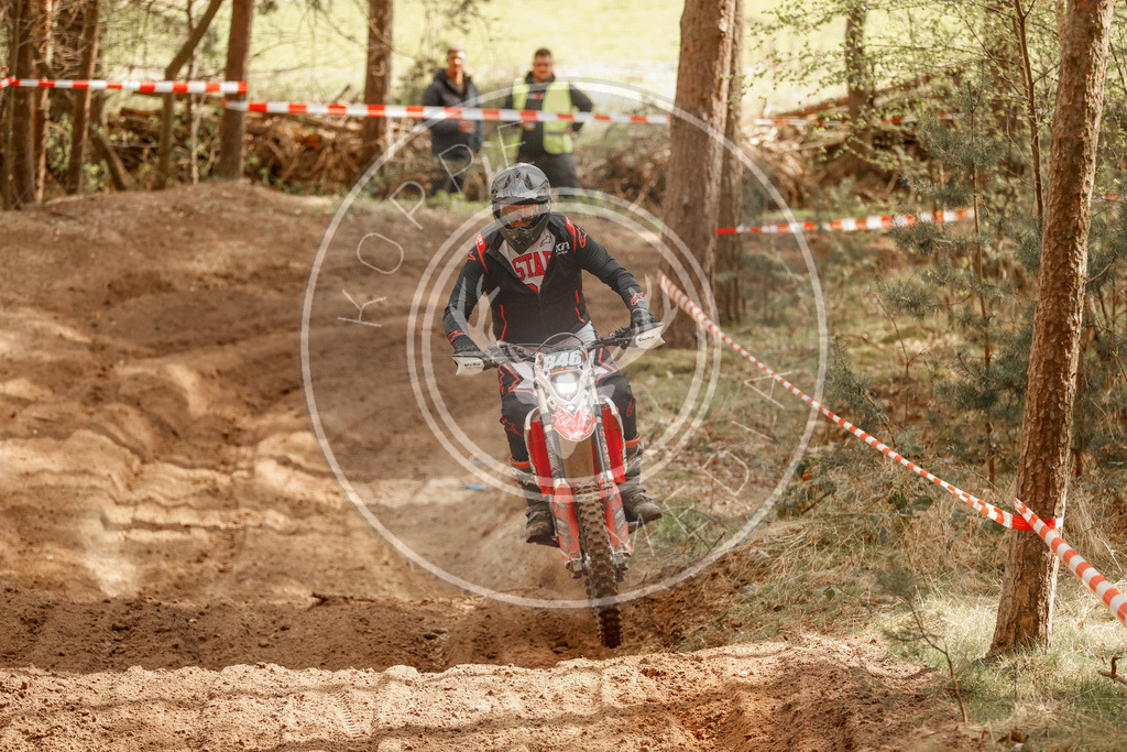 4TaktLauf1-415 | koppe-media - Realisiert mit Pictrs.com