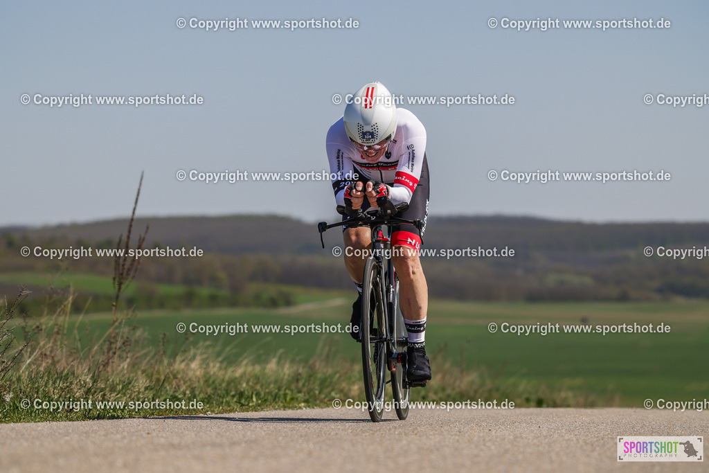 368A3034 | Neusiedlersee Radmarathon 2026@sportshot_your_pictrs #yourpictures#roadtowm2029 #nrm #neusiedlerseeradmarathon #neusiedlersee #neusiedlerseetourismus #burgenland #mörbisch #nrm26 #burgenlandtourismus #voglundco #poweredbyburgenlandtourismus #radsport #rad #marathon #ucigranfondo #visitburgenland #ucigranfondoworldseries