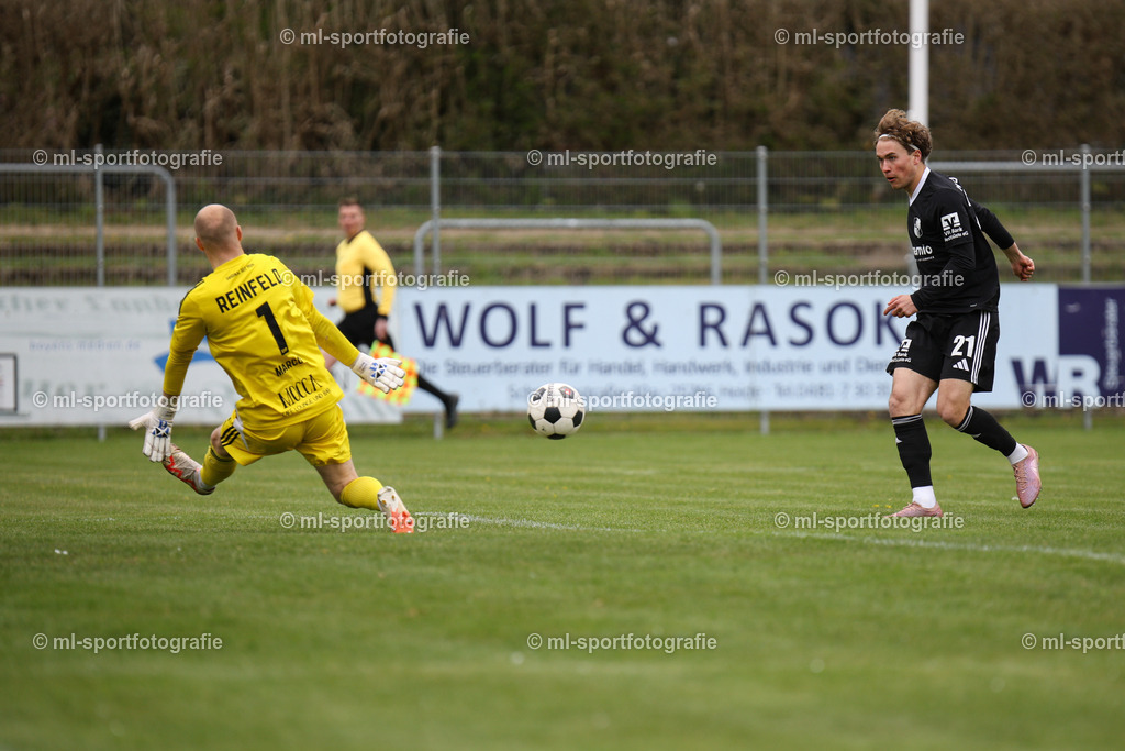 Fußball I Herren I Saison 2025/2026 I Oberliga Schleswig-Holstein I 27. Spieltag I Heider SV - SV Preußen 09 Reinfeld | ml-sportfotografie - Realisiert mit Pictrs.com