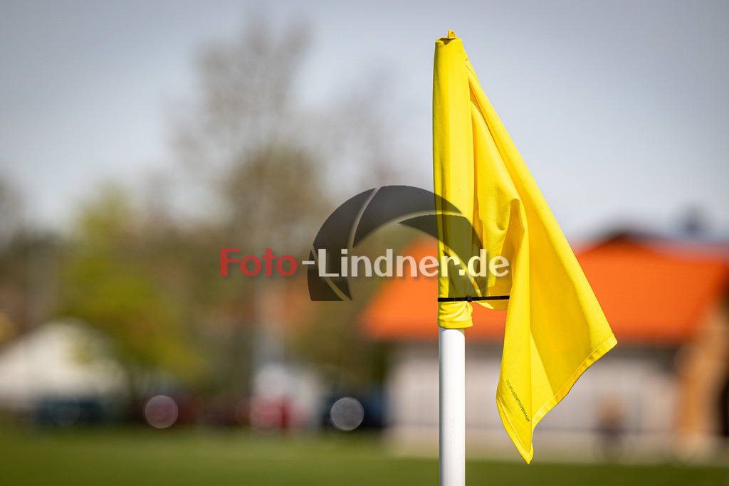 SC Böbing vs SG SV Eberfing/SV Söchering | Abstiegs Qualifikationsrunde A-Klasse Gruppe P, SC Böbing vs SG SV Eberfing/SV Söchering, 20240414,
Eckfahne, Pause, Unterbrechung,
2024-04-14 in Böbing (Sportplatz Böbing)

Copyright: WolfgangxLindner foto-lindner.de