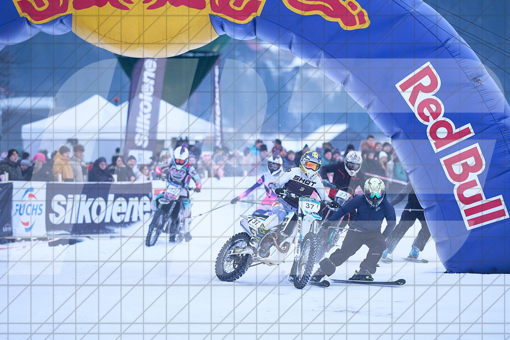 11. Holzknecht Skijöring | Skijöring am 24.01.2026: 11. Holzknecht Skijöring in Gosau am Dachstein, Oberösterreich, ÖsterreichFoto: © 2026 Martin Bihounek | mb-creative.eu