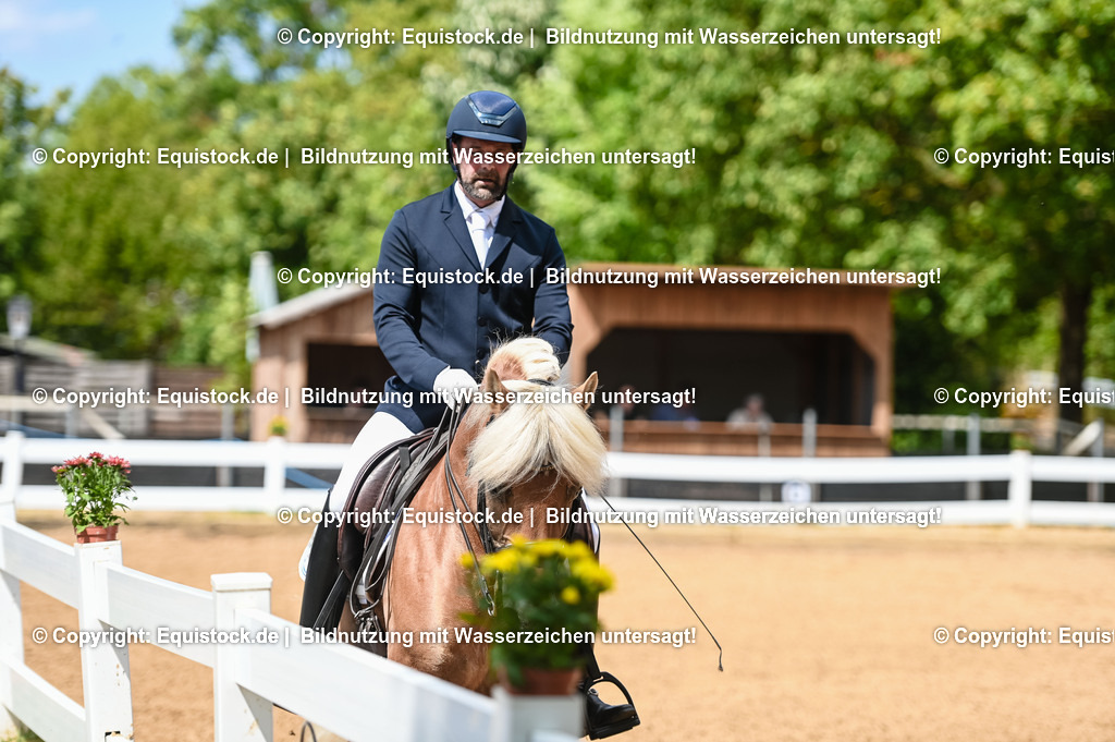 20230716_01_Dressurprüfung Kl.M_0140 | equistock