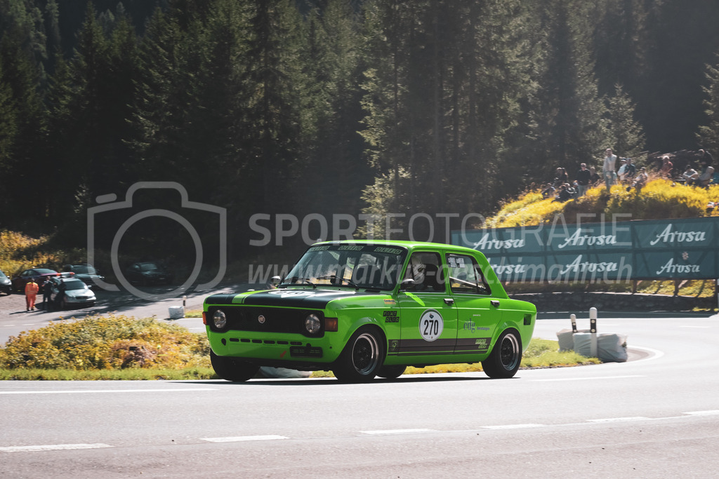 21. Arosa ClassicCar 2025 - 6. =September= 2025 | Mark Mislin aus Veltheim (SUI) in einem Fiat 128 aus dem Jahre 1975 mit Startnummer 270 am Arosa ClassicCar 2025 in der Kategorie Classic Trophy..@arosaclassiccar, @arosa.official, #arosaclassiccar, #arosa, #76curves, #classiccarBild: Sportfotografie Markus Aeschimann | www.markus-aeschimann.ch - Realisiert mit Pictrs.com