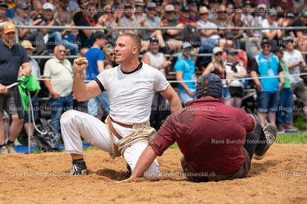 RB_02981 | René Burch leidenschaftlicher Fotograf aus Kerns in Obwalden.  Hier finden sie Sport, Landschaft und Natur Fotografie.
 - Realisiert mit Pictrs.com