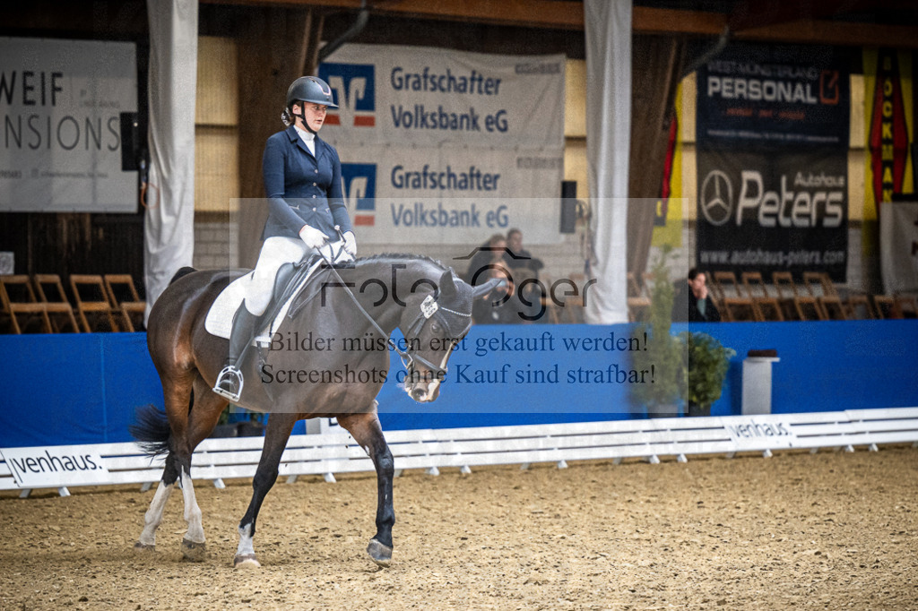 DOS_0171 | Entdecke hochwertige Reitturnierfotos von Foto Oger. Professionell, emotional und authentisch – jetzt Lieblingsmomente im Shop bestellen.Deutschlandweite Turnierfotografie. - Realisiert mit Pictrs.com