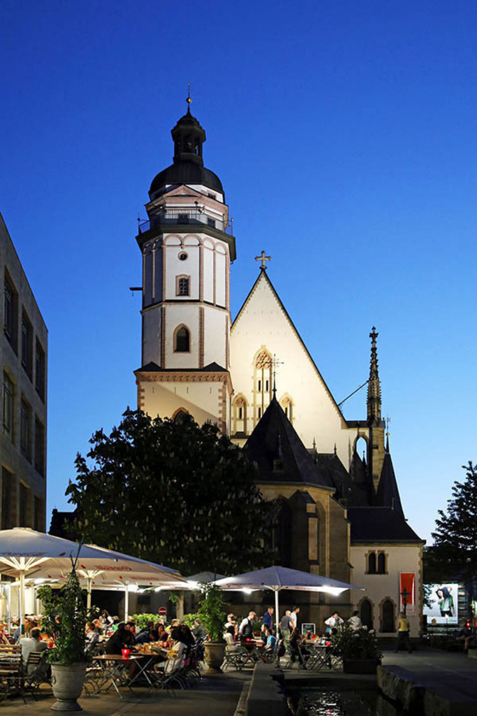 Foto: Leipzig - Thomaskirche | Das Team hinter BILDLEXIKON LEIPZIG bündelt historische wie aktuelle Informationen über die Stadt Leipzig in Text und Bild auf einer Plattform und stellt diese der interessierten Öffentlichkeit zur Verfügung.