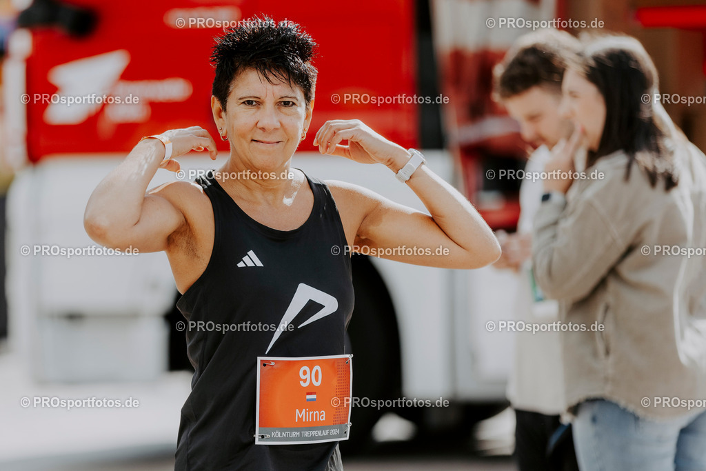 240825_Treppenlauf-17 | Professionelle Fotos Ihrer Laufsportveranstaltung.