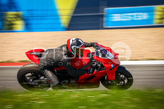 0090-260527NBR-006_90 | Deine Full-Service-Agentur für ✔️Videoproduktionen und ✔️Motorsportfotografie Jetzt Angebot anfragen!