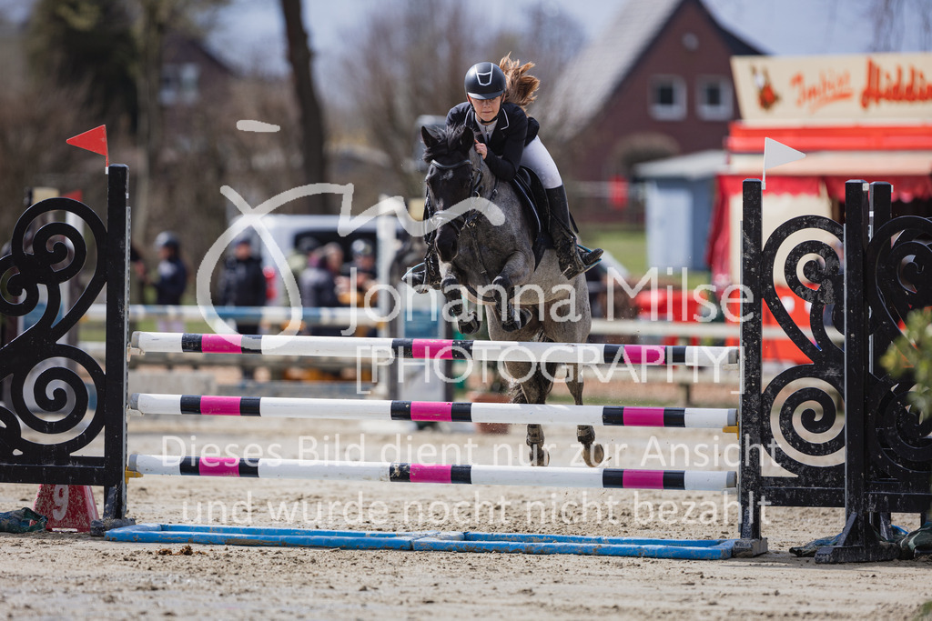 230402_MünsterHandorf_PonyTrophy-447 | Deine schönsten Turniermomente als professionelle Fotos! Entdecke hochwertige Pferdesport-Fotografie im Online-Shop. Jetzt Fotos finden & bestellen!