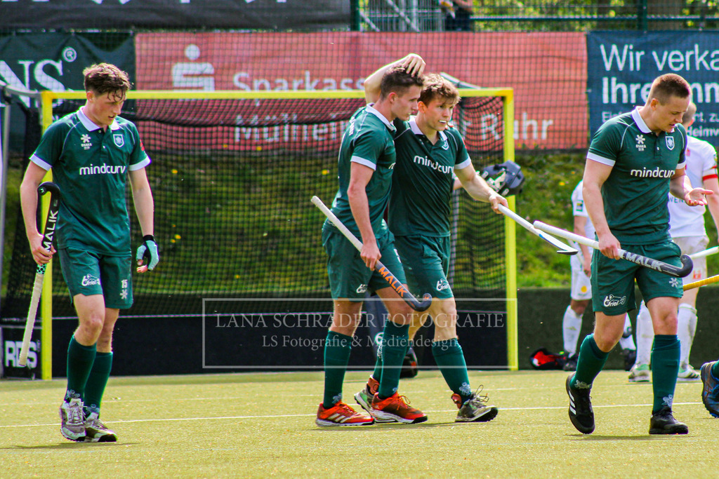 Bundesliga Herren HTC Uhlenhorst Mülheim - Rot-Weiß Köln 13.04.24 Mülheim-146 | lanaschraderfotografie - Realisiert mit Pictrs.com