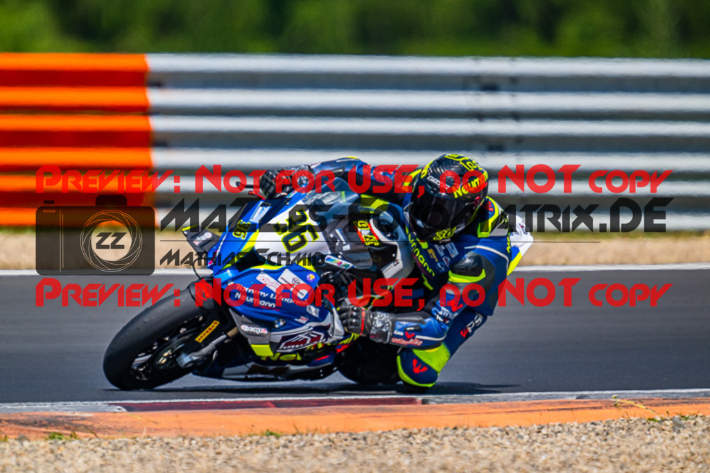 MaZZes_FotoMatrix_220626_1399 | IDM1000