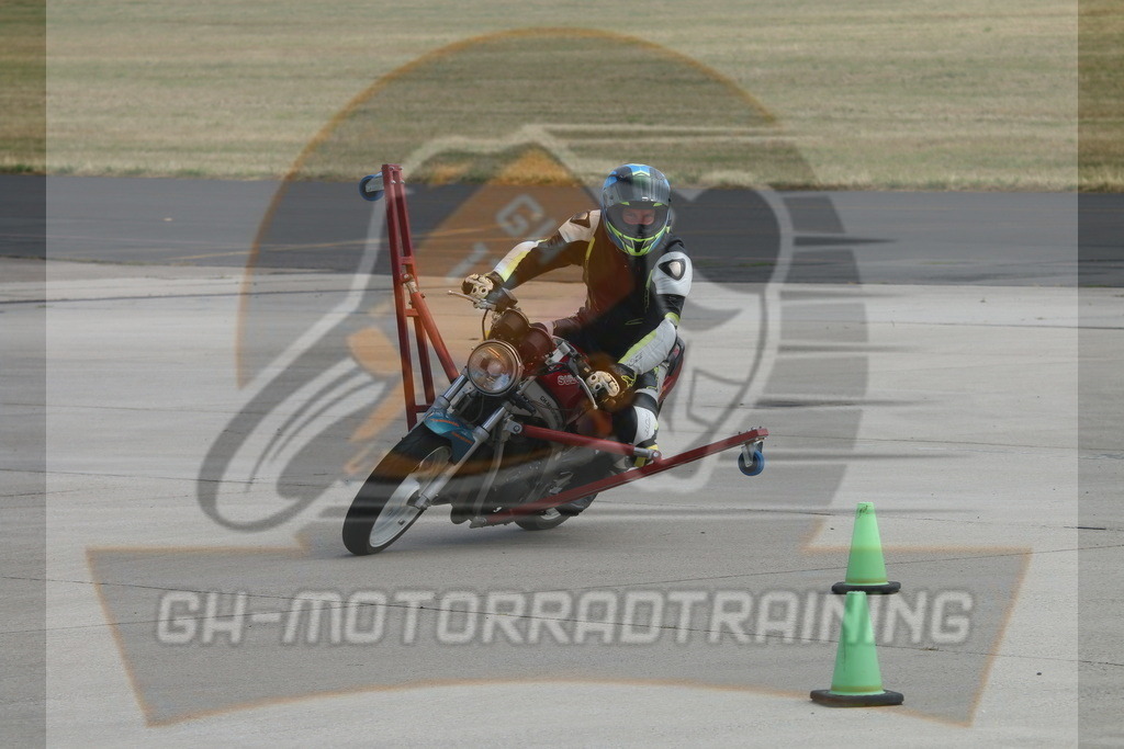 IMG_3395 | gh-motorradtraining-foto.de - Realisiert mit Pictrs.com