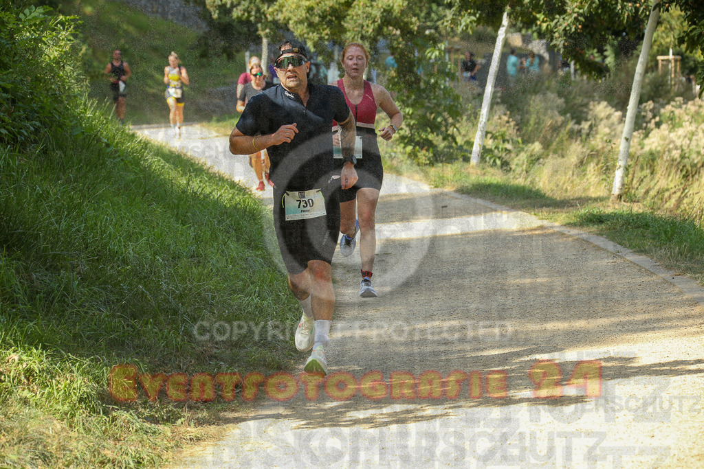 250824_1436_EX1_6811 | Sportfotografie im Rhein-Sieg Kreis, Köln, Bonn, NRW, Rheinland Pfalz, Hessen, etc. Unser Tätigkeitsfeld umfasst den Laufsport vom Volkslauf über den Marathon, Duathlon, Triathon bis zum Ultralauf wie Kölnpfad Ultra oder Schindertrail.