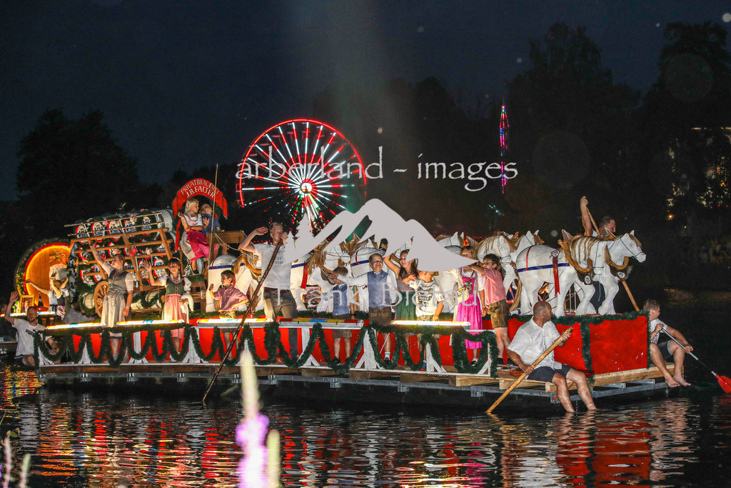 OE7A2795 | der Falter Zehnerzug