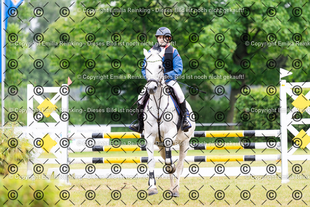 CL5A8642 | Emilia Reinking Fotografie - Realisiert mit Pictrs.com